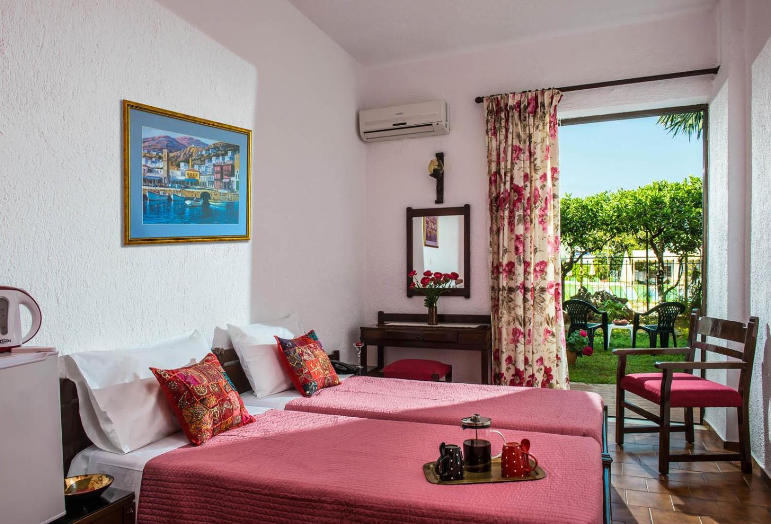 Hotel Malia Holidays Dış mekan fotoğraf