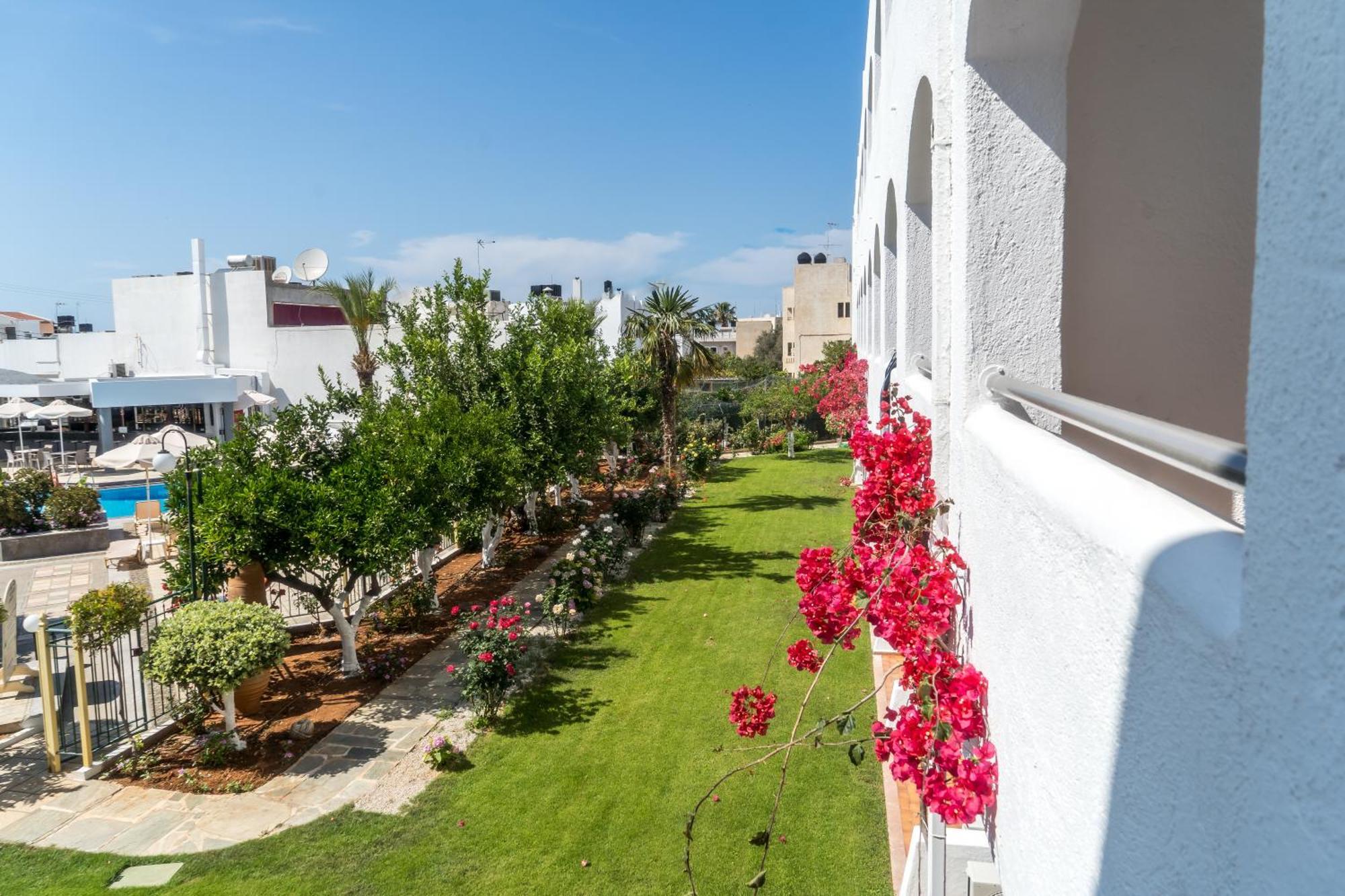 Hotel Malia Holidays Dış mekan fotoğraf
